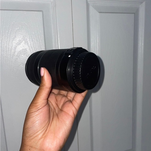 Canon EOS Rebel SL1 Digital Camera - Picture 7 of 11